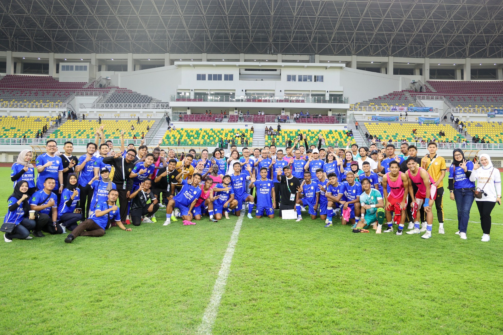 Gubernur Andra Soni Siapkan Fasilitas Penunjang BIS, Dorong Prestasi Klub Banten