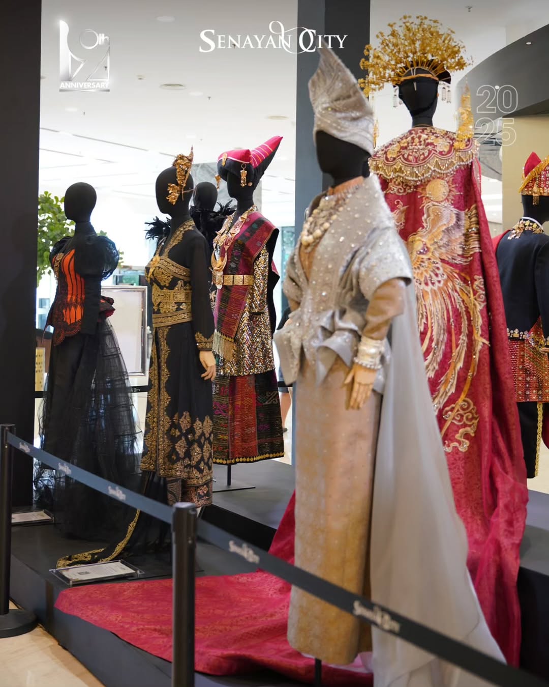 Kostum Spektakuler Sabang Merauke Hadir di Senayan City,  Pameran Instalansi yang Sarat Makna Budaya