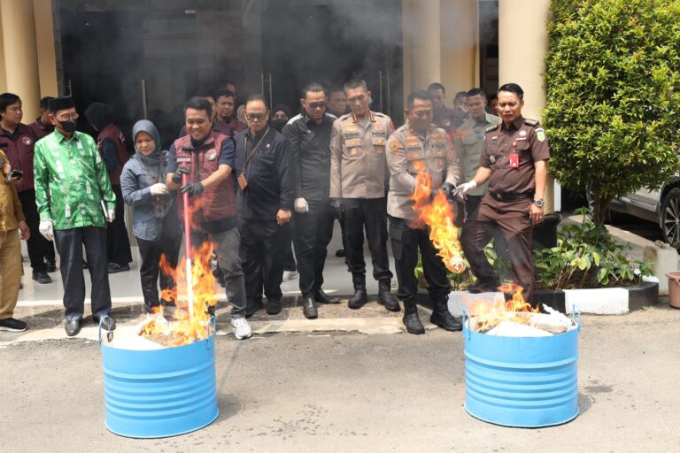 Polda Banten Musnahkan Barang Bukti Narkoba, 577 Kasus Terungkap Sepanjang 2025