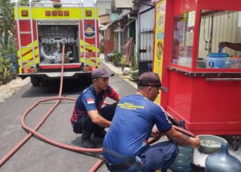 Pemkot Tangerang Salurkan Bantuan Air Bersih ke Dua Perumahan Terdampak Gangguan Distribusi