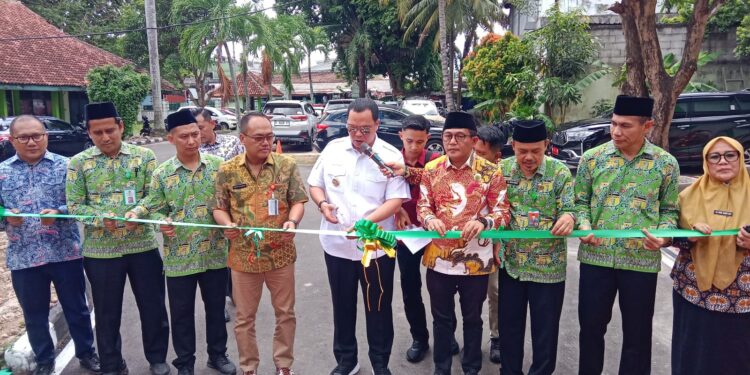 Wali Kota Serang Resmikan Jalan “Ikhlas Berbudi” di Lingkungan Kemenag