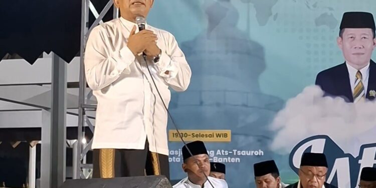 Ribuan Santri Padati Masjid Ats-Tsauroh, Peringati Hari Santri Nasional di Kota Serang