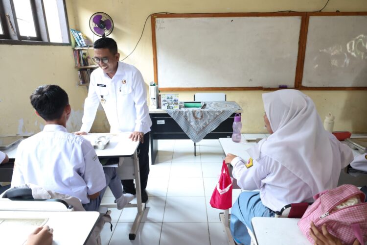 Gubernur Banten Tinjau Program Makan Bergizi Gratis di SMAN 2 Kabupaten Tangerang