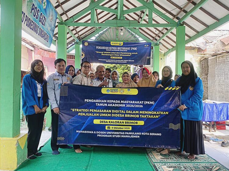 Memberdayakan dan Mempelajari Strategi Pemasaran Digital dalam Meningkatkan Penjualan UMKM di Desa Kaloran Brimob