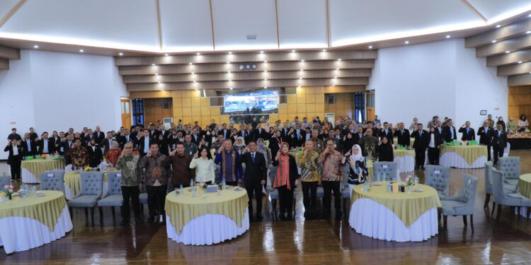 Sekjen Kemenkum RI Nico Afinta Lepas Peserta PKN Tingkat II Angkatan XIV Tahun 2025