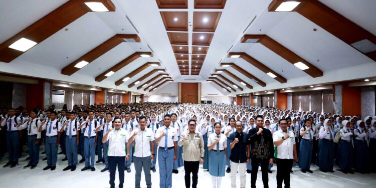 Bangun Generasi Tangguh, Wakil Wali Kota Tangerang Semangati 1.200 Calon Paskibra di Latgab Capasko 2026