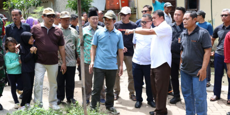 Bupati Tangerang Turun Langsung ke Lokasi Genangan Air di Cisoka, Janji Solusi Konkret Lewat Pembangunan Tandon Tahun 2026