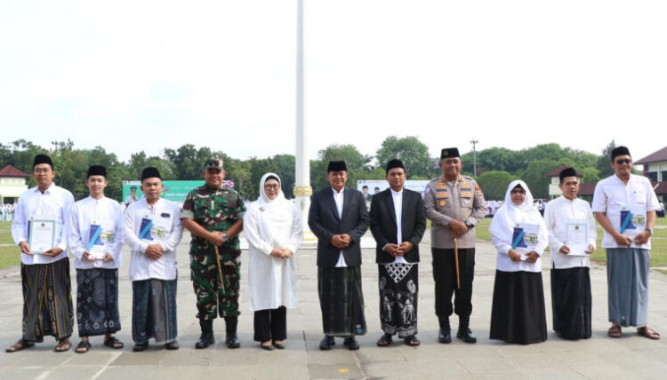 Bupati Tangerang Serukan Santri Jadi Pelaku Sejarah Baru, Bukan Sekadar Penonton Peradaban