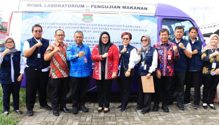 Wabup Tangerang Sidak Pasar Gudang Tigaraksa, Temukan Makanan Berbahaya Siap Dimusnahkan