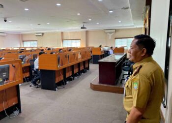 Sekda Kota Tangerang Tinjau Pelaksanaan Tes CAT Calon Pegawai BLUD