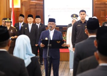 Gubernur Andra Soni Lantik 23 Pejabat Pimpinan Tinggi Pratama Pemprov Banten
