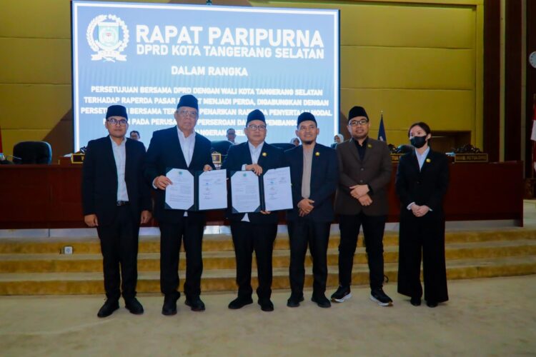 Pemkot Tangsel dan DPRD Sepakati Dua Raperda Jadi Perda, APBD 2026 Turun Rp510 Miliar