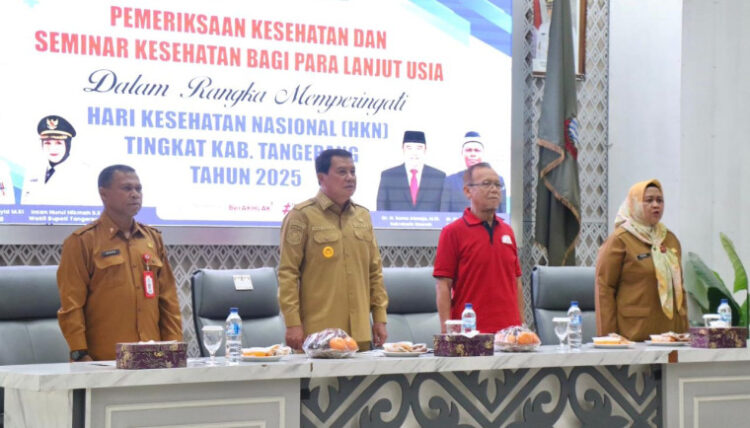 Bupati Tangerang Buka Pemeriksaan Kesehatan Gratis dan Seminar Lansia Peringati HKN 2025