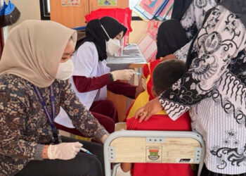 PUSKESMAS GUNUNG KALER – LAKSANAKAN BULAN IMUNISASI ANAK SEKOLAH (BIAS)