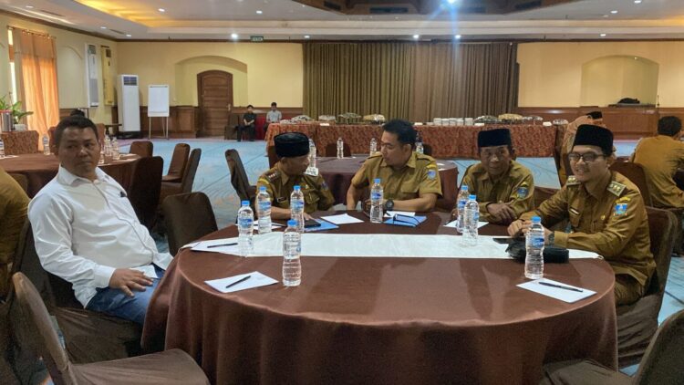 Kades Sindangheula Hadiri Anugerah Lomba Bulan Bhakti Gotong Royong 2025