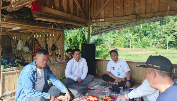 Lurah Kaduagung Hadiri Rapat FGD Pokdakan Bersama UPT Penyuluhan Ikan