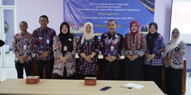 Dekranasda Kabupaten Tangerang Dorong Pelaku Usaha Mikro Tingkatkan Daya Saing Lewat Pelatihan Packaging