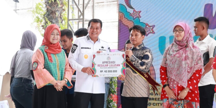 Bupati Tangerang Apresiasi Festival UMKM 2025 di BSD City