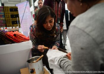 Meutya Hafid: Perempuan Pelaku UMKM adalah Pahlawan Ekonomi Keluarga