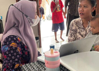 PUSKESMAS PAGEDANGAN GELAR POSYANDU FOKUS CEGAH STUNTING DI DESA KARANG TENGAH