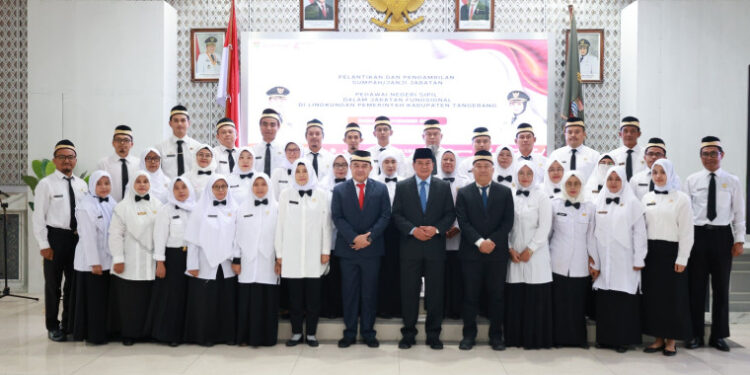 Bupati Tangerang Lantik 35 Pejabat Fungsional di Lingkungan Pemkab Tangerang