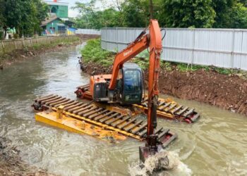 Pemkot Tangerang Percepat Normalisasi Kali Angke Antisipasi Banjir Akhir Tahun