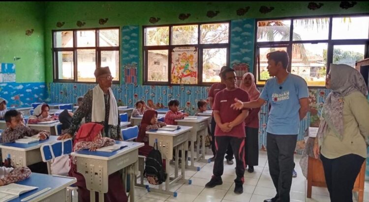 Pemkot Serang Monitoring Program MBG di SDN Kesaud dan Posyandu Mawar