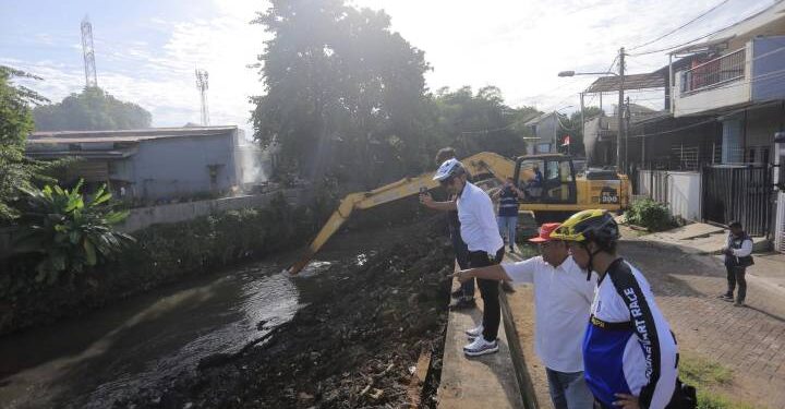 Wali Kota Tangerang Tinjau Normalisasi Sungai Kali Angke dan Kali Wetan untuk Kurangi Risiko Banjir