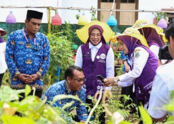 Ketua TP Posyandu Banten Perkenalkan Seragam Ungu sebagai Simbol Kebanggaan Kader