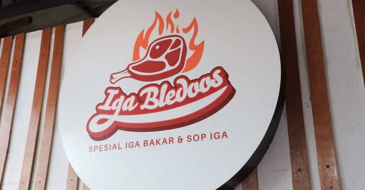 Pedasnya Nampol! Iga Bledoos Cipondoh, Kuliner “Meledak” yang Wajib Dicoba di Kota Tangerang