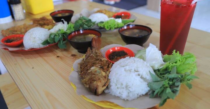 Bikin Lidah Ketagihan! Rumah Makan “Nyambel Banget” Hadir di Kota Tangerang, Sajikan Sambal Refill Gratis dan Porsi Super Puas