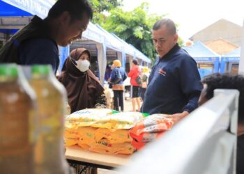 Warga Serbu “Gampang Sembako Murah”, Harga Jauh di Bawah Pasar! Pemkot Tangerang Jaga Daya Beli Jelang Akhir Tahun