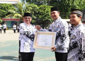 Semarak HUT ke-80 PGRI di Kota Tangerang: Wali Kota Apresiasi Guru sebagai Penjaga Moral Bangsa