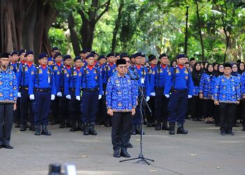 Peringatan Hari Pahlawan di TMP Taruna, Wali Kota Tangerang: “Nilai Perjuangan Harus Kita Tanamkan dalam Kehidupan Sekarang”