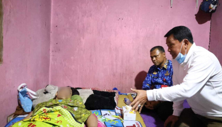 Bupati Tangerang Tanggung Biaya Pengobatan Warga Penderita Kanker Payudara di Kosambi