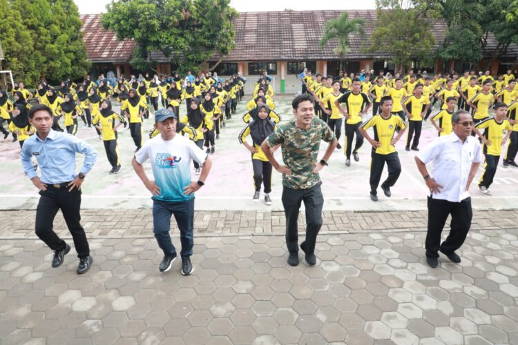 Pemkot Serang Gelar Senam Bersama dan Monitoring Program Makan Bergizi Gratis di SMPN 21