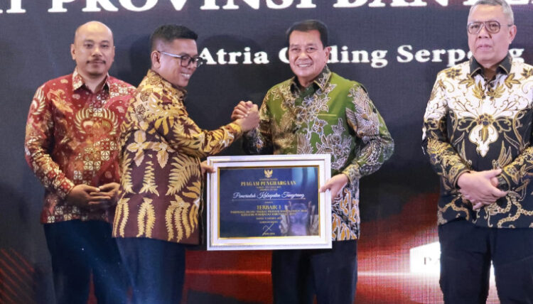 Pemkab Tangerang Sabet Paritrana Award 2024, Bupati Maesyal Rasyid: “Ini Bukan Sekadar Penghargaan, Tapi Komitmen untuk Pekerja”