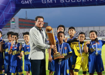 Bakat Muda Menggelegar di Indomilk Arena, Bupati Maesyal Rasyid Tutup GMT Cup 2025 dengan Pesan Menggetarkan