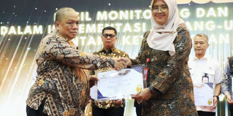 Pemkab Tangerang Sabet Peringkat Kedua Keterbukaan Informasi Publik 2025, Bupati Raih Penghargaan Tokoh Pendorong Transparansi