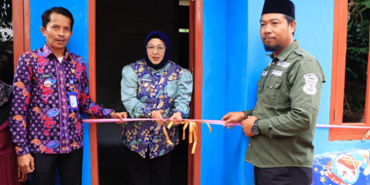 Sentuhan Nyata Pemkab Tangerang: Wabup Intan Resmikan Rumah Layak Huni, Warga Terharu