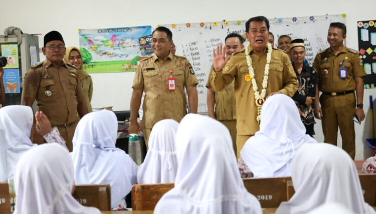 Sekolah Baru, Harapan Baru: Bupati Tangerang Resmikan Revitalisasi SDN Kedung Dalem dan Luncurkan Program “Bang Pendi”
