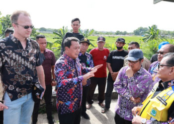Bupati Tangerang Gandeng Belanda Bahas Solusi Banjir Pasar Kemis, Ini Hasil Dialognya!