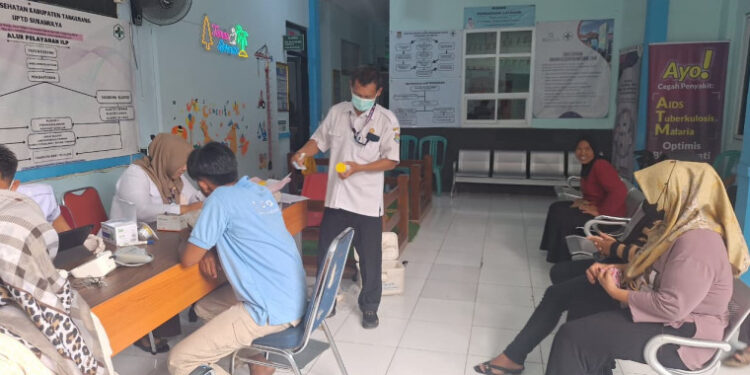 Puskesmas Sukamulya Periksa Kesehatan Tenaga Kerja Dapur MBG Insan Pratama