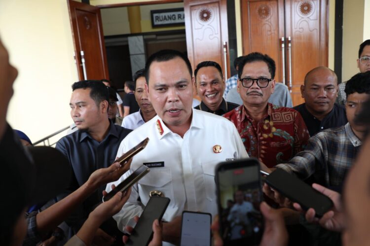 Wali Kota Tegas Tolak Miras! Raperda PUK Jadi Senjata Baru Pemkot Serang Awasi Hiburan Malam