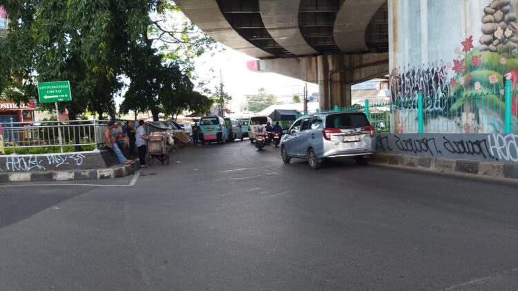 Dikebut Jelang Tahun Baru, Pemkot Tangsel Targetkan Jalan Protokol Bebas Sampah