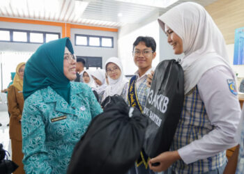 TP PKK Banten Gelar Kick-Off PKK Mengajar di SMAN 2 Kota Serang