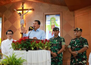 Pastikan Natal 2025 Aman dan Kondusif, Bupati Tangerang Turun Langsung Pantau Ibadah di Pasar Kemis