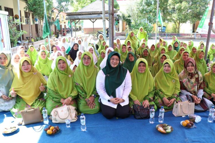 Pesan Intan Nurul Hikmah di Tengah Pengajian Fatayat NU: Perempuan Berdaya Penentu Arah Generasi