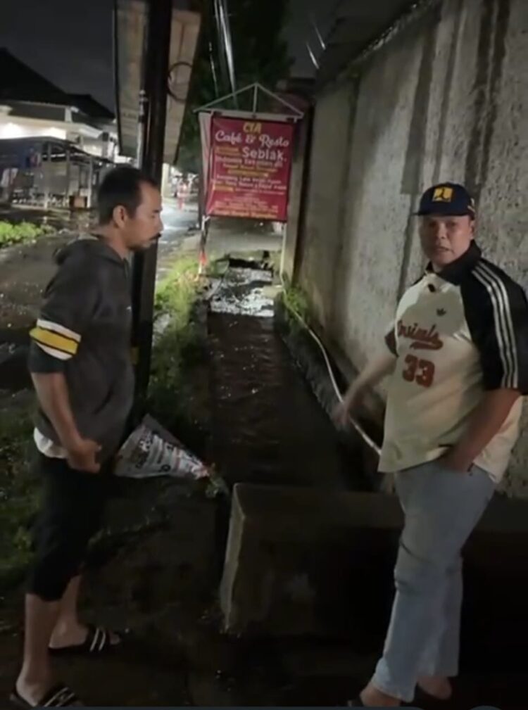 Wali Kota Serang Pantau Kawasan Rawan Banjir di Tengah Hujan Lebat
