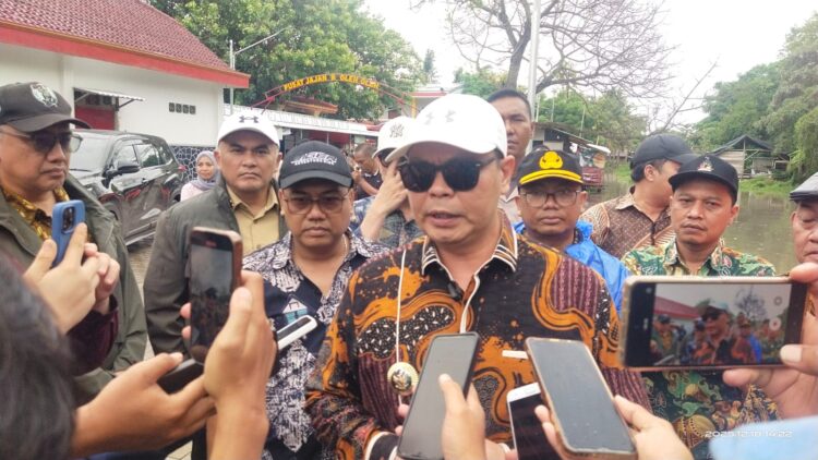 Wali Kota Serang Tinjau Lokasi Rawan Banjir, Temukan Penyempitan Sungai Jadi Penyebab Utama